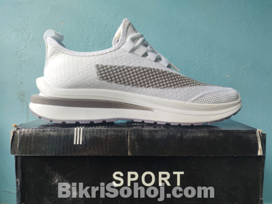 New model men mesh sport shoes Comfortable (IMPORTED)